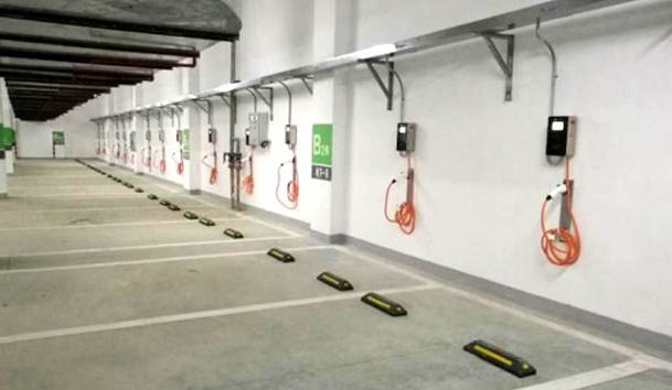 西鄉(xiāng)天福華府地下停車庫7KW交流充電樁項(xiàng)目